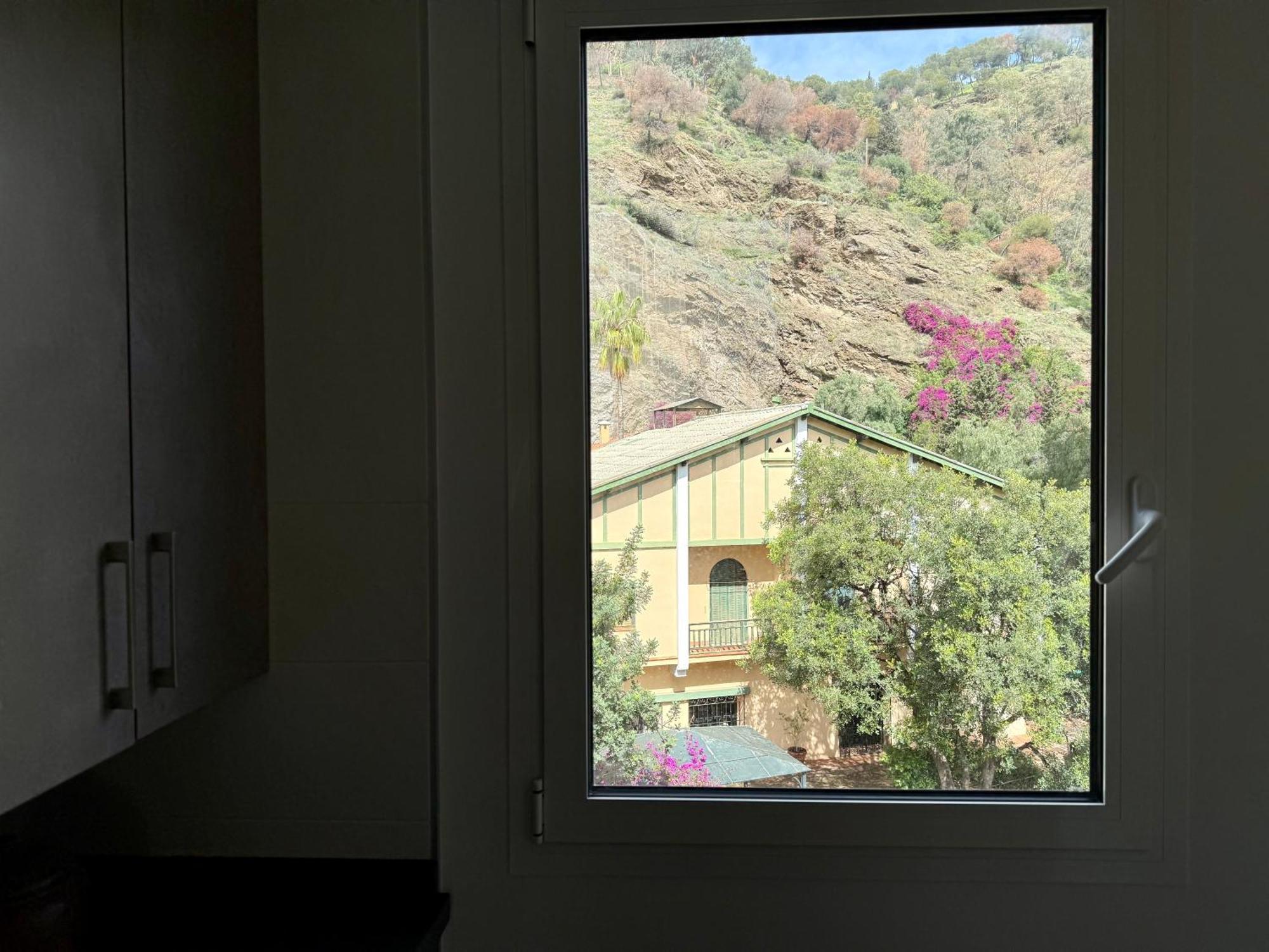 Wow Views! By Easytrip Apartment Malaga Exterior photo